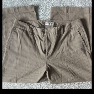 Caribbean Joe size 12 capris tan & brown